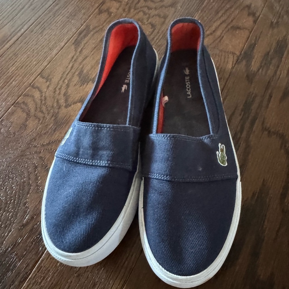 Lacoste White, Navy & White Slip-On Sneakers in great condition size 8